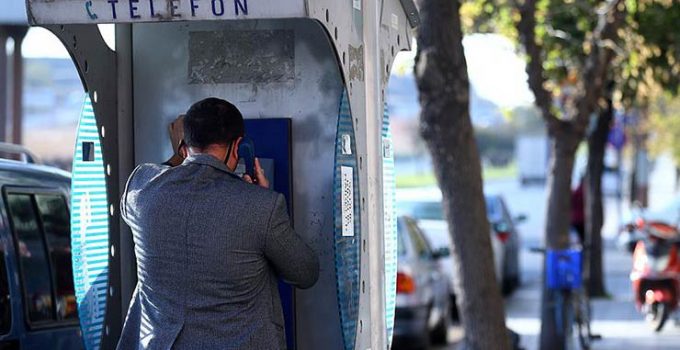 Cezaevlerinde İletişim Kolaylaşıyor: Yeni Telefon Kartı Sistemiyle Aile Bağları Güçleniyor