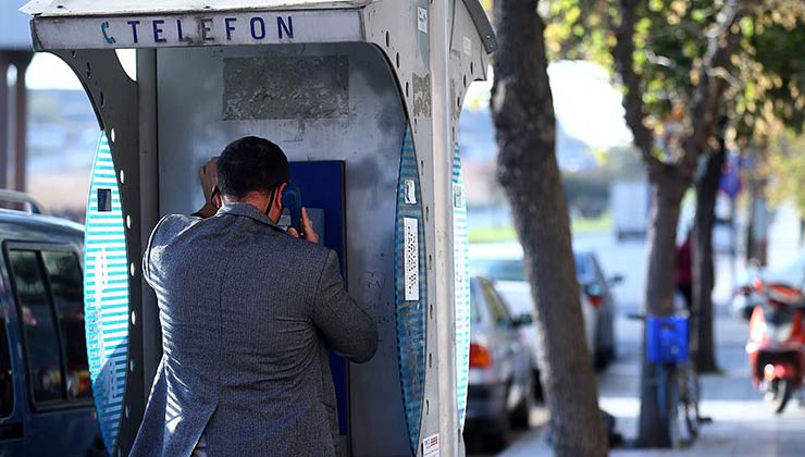 Cezaevlerinde İletişim Kolaylaşıyor: Yeni Telefon Kartı Sistemiyle Aile Bağları Güçleniyor 1 Cezaevlerinde İletişim Kolaylaşıyor: Yeni Telefon Kartı Sistemiyle Aile Bağları Güçleniyor