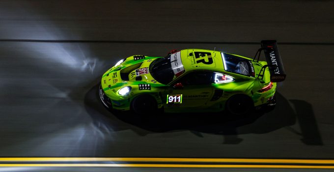 Daytona 24 Saat’te Türk Pilotlardan Zorlu Mücadele