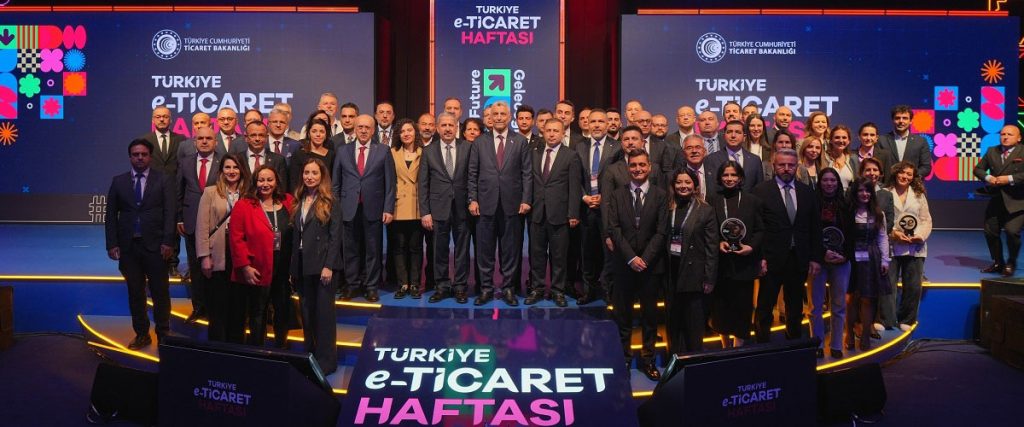 turkiye e ticaret haftasi aile fotografi 2026 01